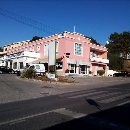Bombardeira Residencial O Ninho Do Pinhal酒店 外观 照片